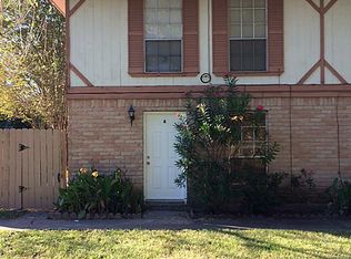 2114 Barr St APT A, Houston, TX 77080