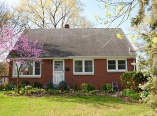 1722 Hoover Ave, South Bend, IN 46615