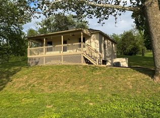 1036 Clinton Rd, Chillicothe, OH 45601