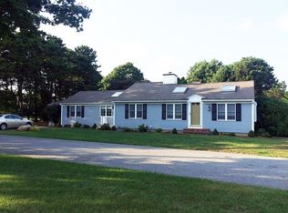 33 Richards Rd, Falmouth, MA 02540