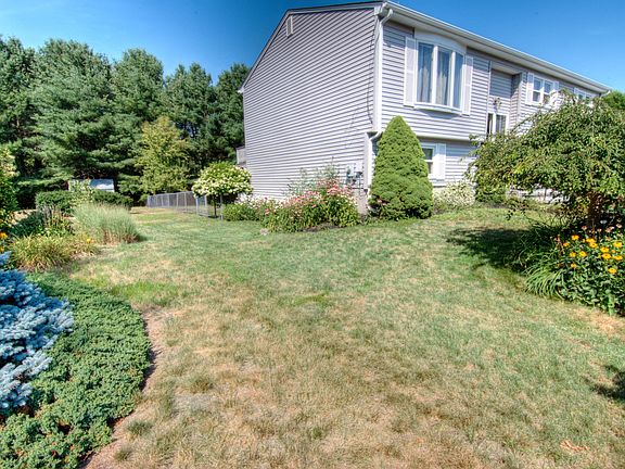 4th image of 124 Butternut Dr