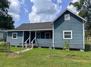 2102 Crabtree St, Orange, TX 77630