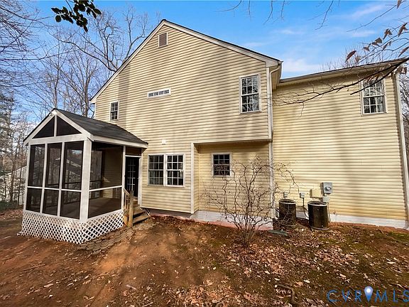 5th image of 12009 Beaver Spring Ct