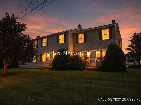 35 Valley View Ln #A, Bangor, ME 04401