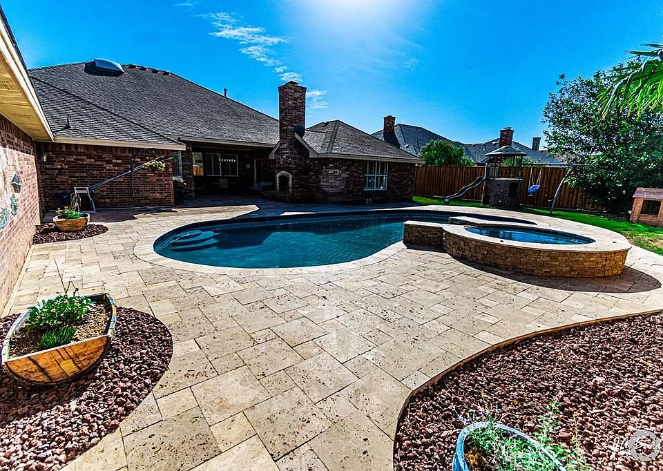 1st image of 2021 Fringewood Dr