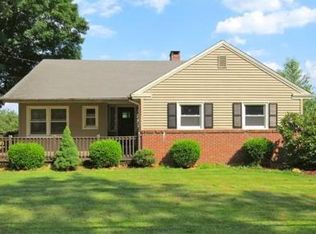 191 Leyden Rd, Greenfield, MA 01301