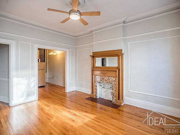 5th image of 387 Flatbush Ave