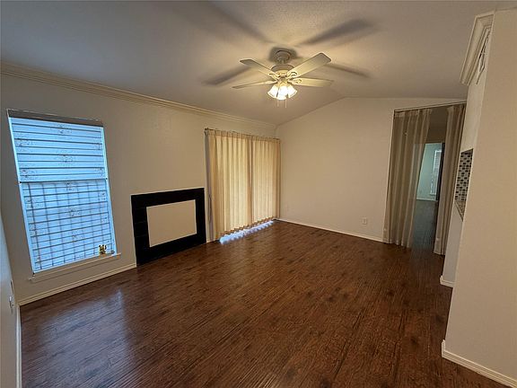 5th image of 6602 Harbor Town Dr APT 308