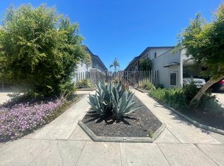 1516 Corinth Ave #4, Los Angeles, CA 90025
