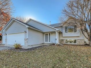 14858 Oconnell Rd, Savage, MN 55378