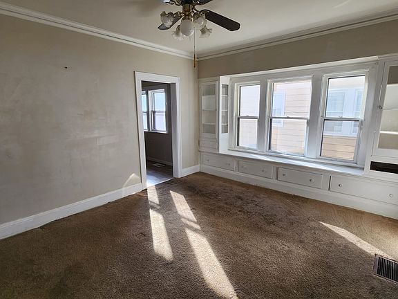 5th image of 11120 Wadsworth Ave #1