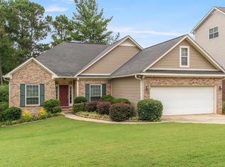 1227 Deer Trail Rd, Hoover, AL 35226