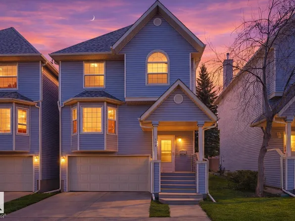 1670 Jamha Rd NW #109, Edmonton, AB T6L 7B3