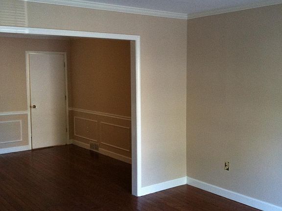 5th image of 6377 Kinston Park Dr
