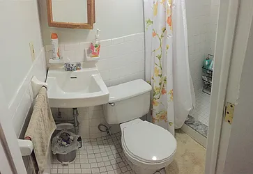 Rented by Kenneth Rosenblum, LREB