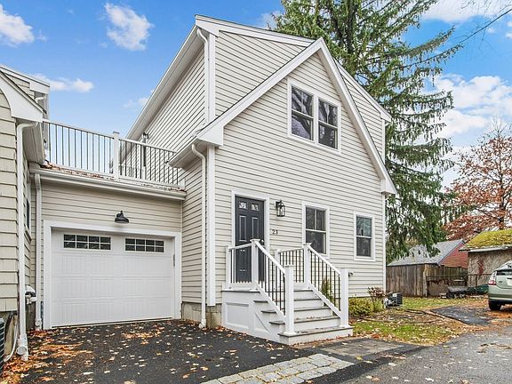 2nd image of 23 Loomis St #23