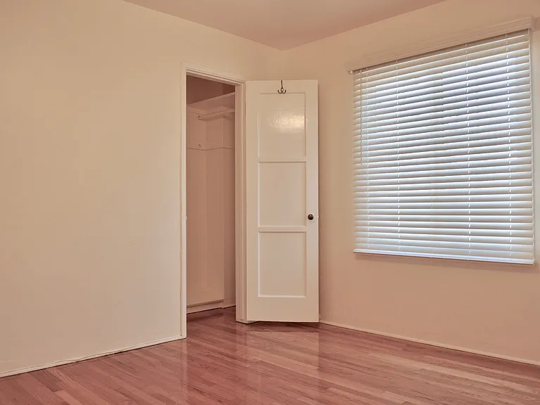 3407 Union St — Photo 8