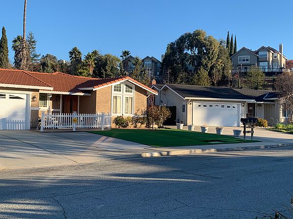 3rd image of 3830 Glengrove Way