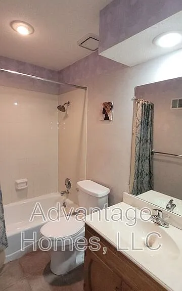 10701 W 115th Ter — Photo 27