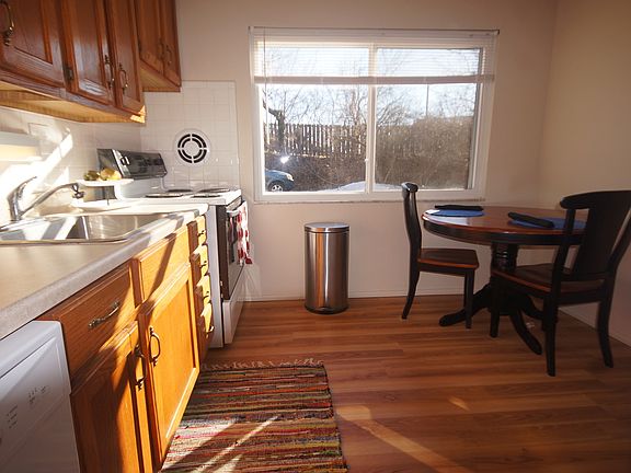 4th image of 4335 McAdoo Ct APT B