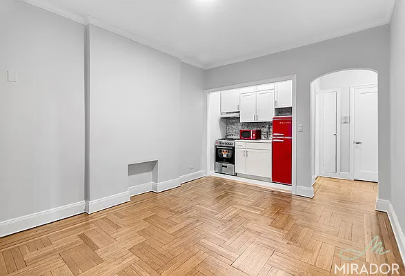 Rented by Mirador Real Estate | media 11