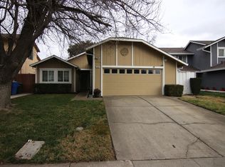 1233 Fall Creek Way, Sacramento, CA 95833