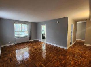 67-50 188th St #6C, Fresh Meadows, NY 11365
