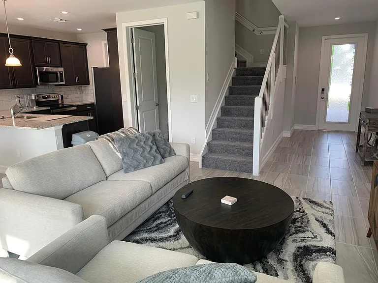 7623 Morgan Way — Photo 5