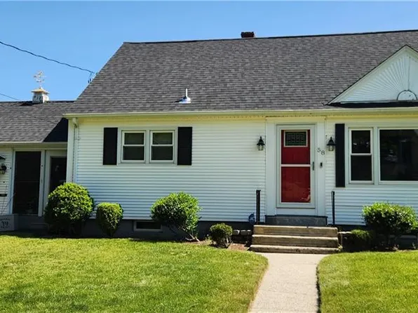58 Ridge St, Woonsocket, RI 02895