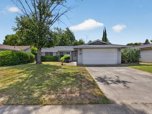 4824 Willowbrook Dr, Sacramento, CA 95842