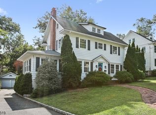 30 Maple Ter, Millburn, NJ 07041