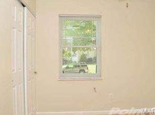 11650 Mimeaux Dr, Saint Louis, MO 63138