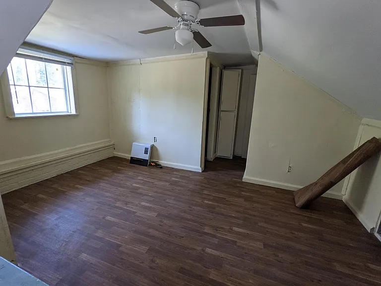 860 Artic Cir #2B — Photo 6