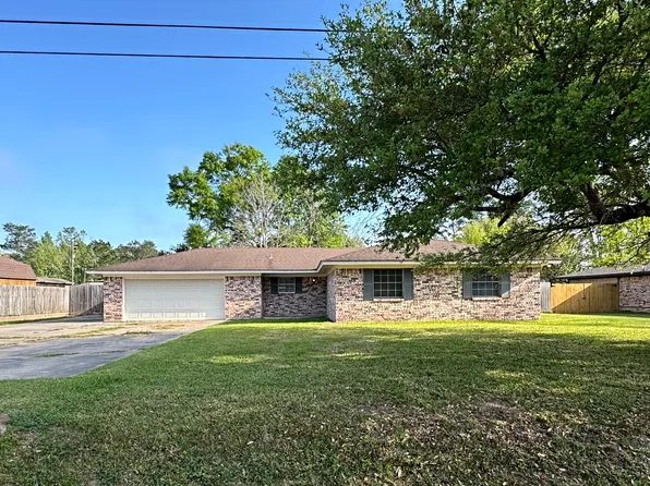 1011 Gene Dr, Lumberton, TX 77657