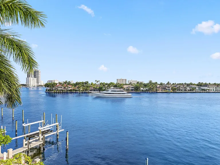 511 Bayshore Dr #401 — Photo 11