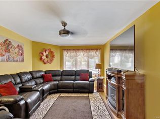 105 Weyman Ave, New Rochelle, NY 10805