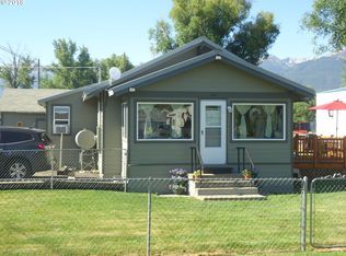 800 W Greenwood St, Enterprise, OR 97828