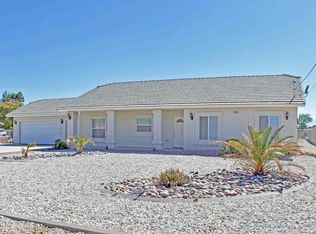 7384 Lyons Ave, Hesperia, CA 92345