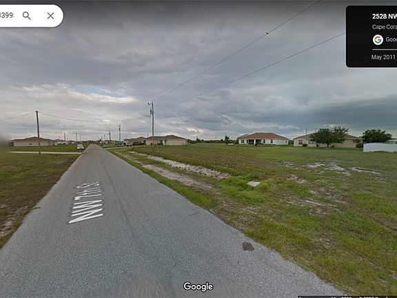4th image of 2528 NW 7th St