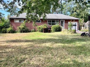 1457 Marlyns Ln, North Wales, PA 19454
