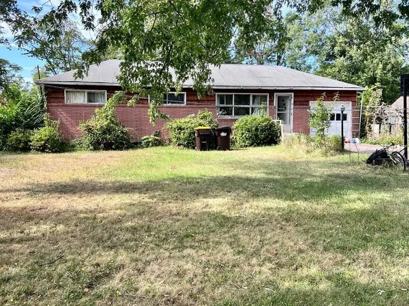 1457 Marlyns Ln, North Wales, PA 19454