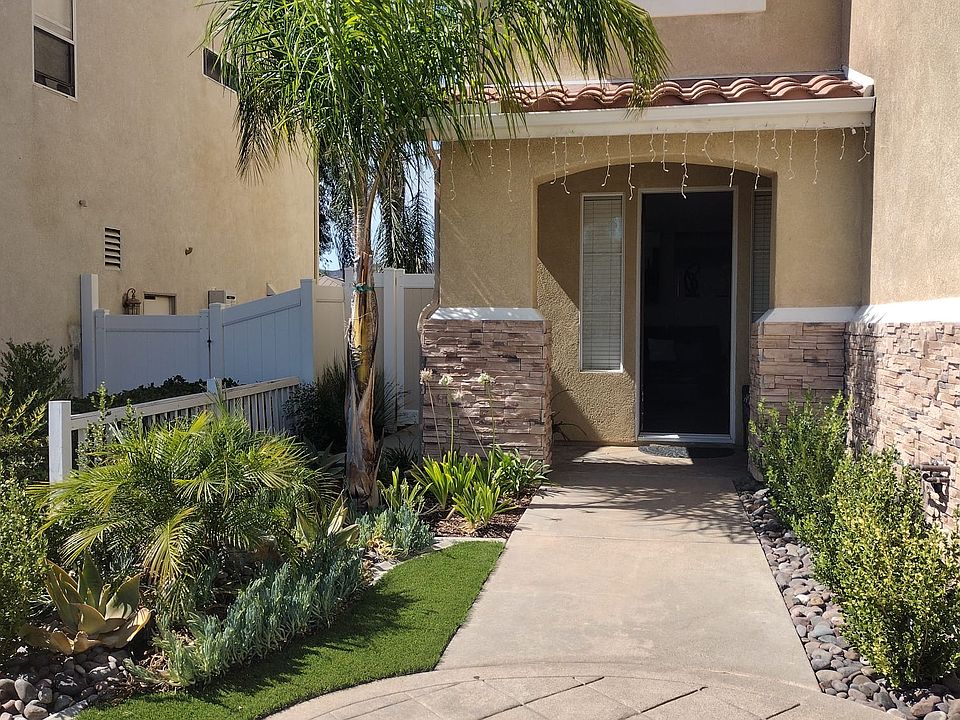 1st image of 40035 Temecky Way