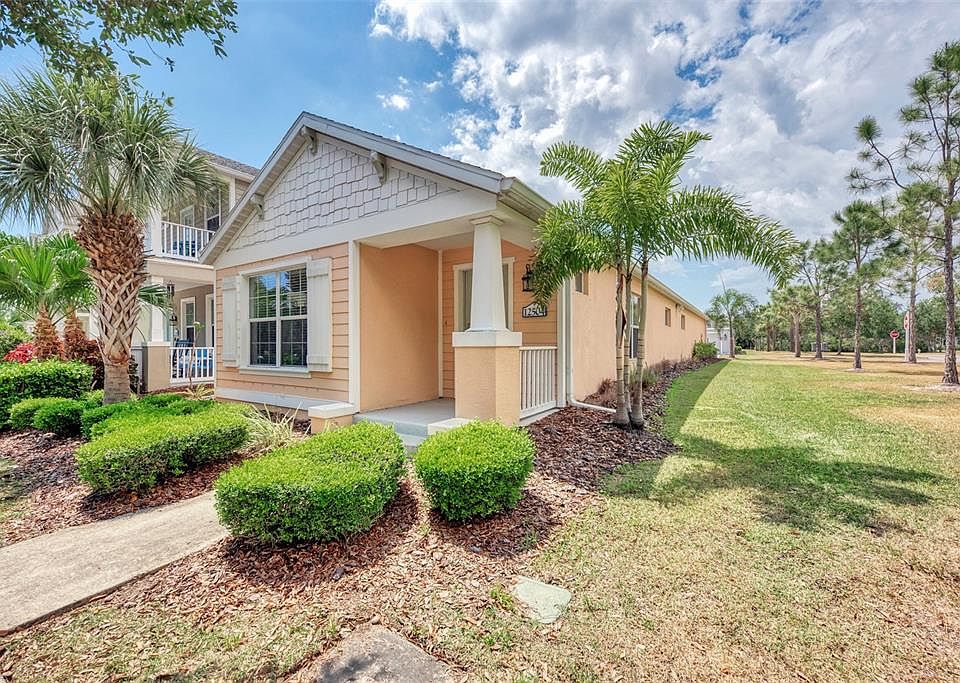 1st image of 12504 Shimmering Oak Cir