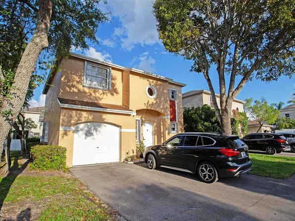 11992 NW 13th St, Pembroke Pines, FL 33026