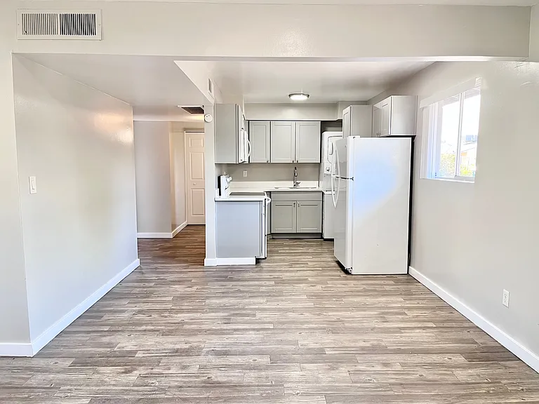 Turney Place — Photo 18