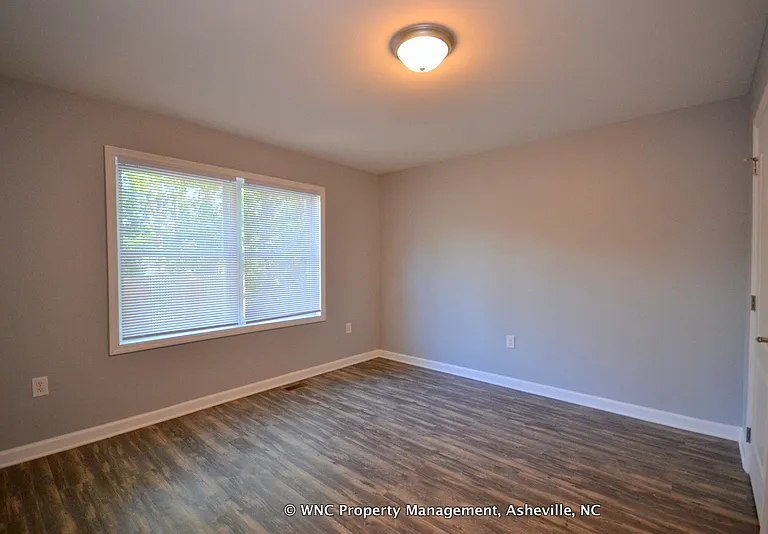 43 Boyd Ave — Photo 10