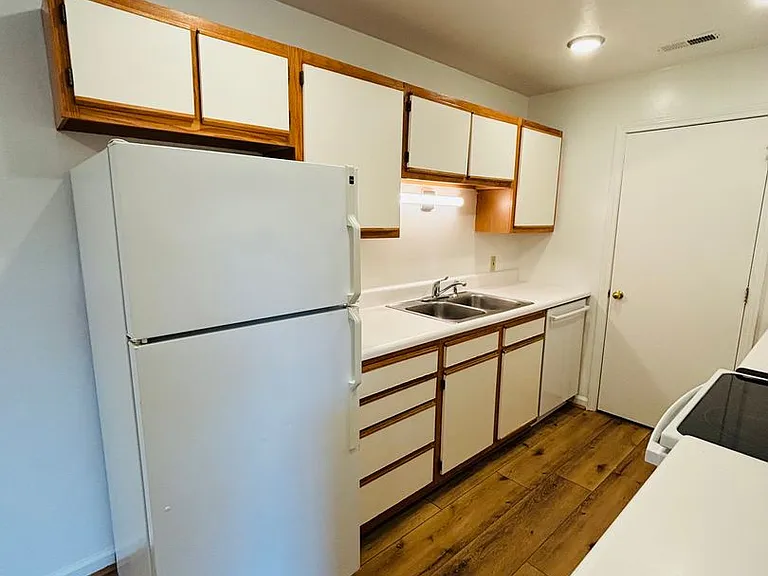 927AB - 410 Houston St. - DM — Photo 29