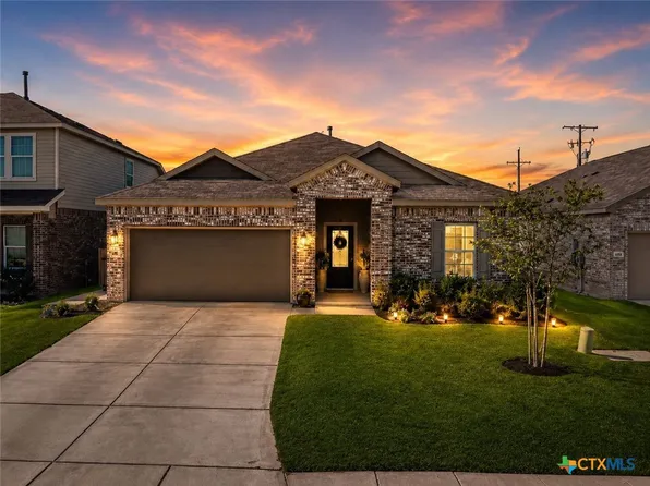 5801 Musquiz Rdg, Seguin, TX 78155