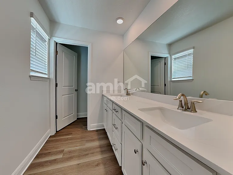 27888 Madison Green Way — Photo 13