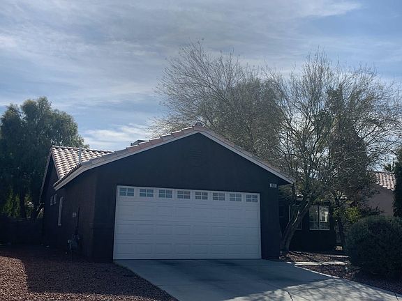 3rd image of 1921 Rose Coral Ave